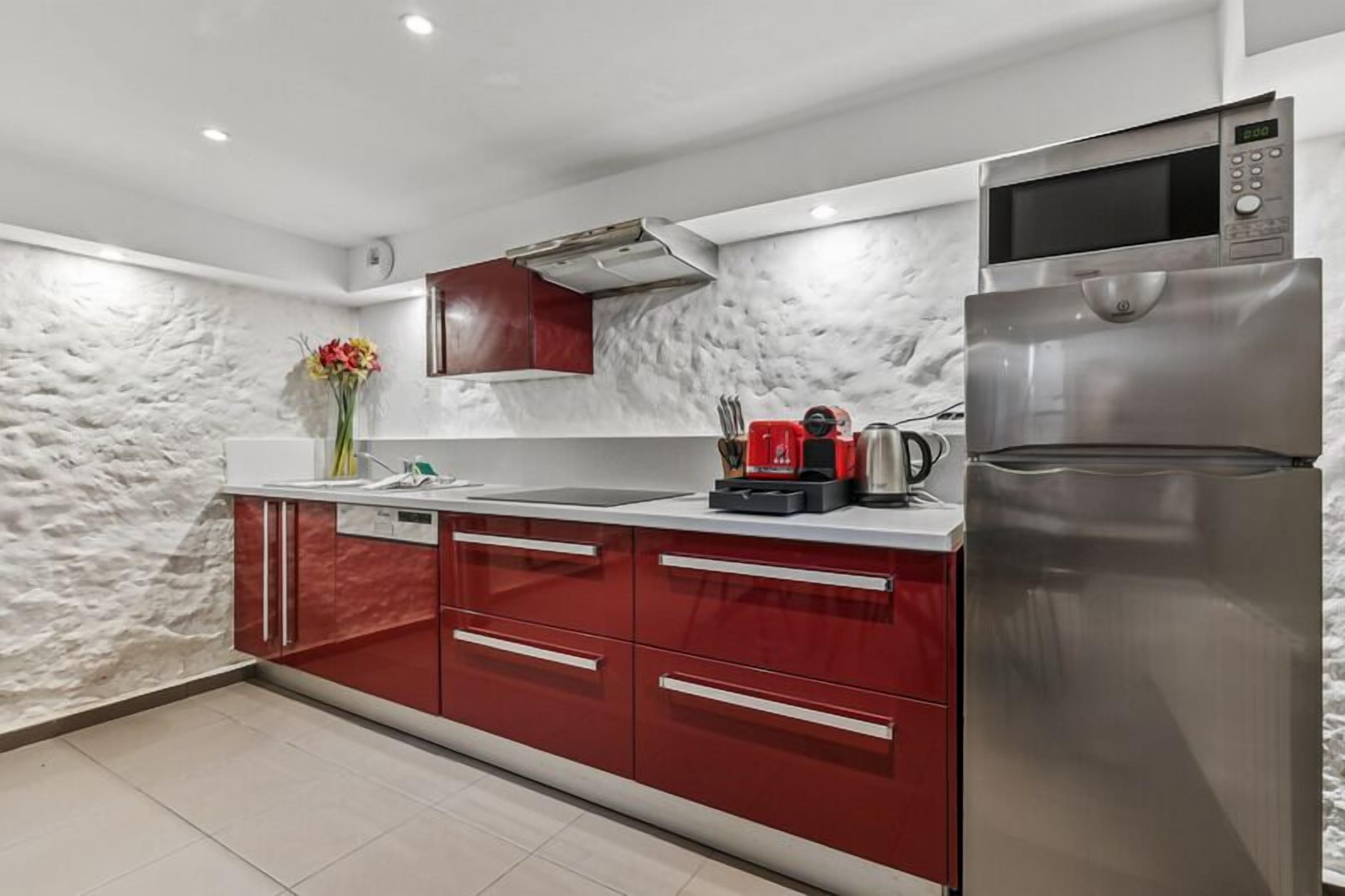Appartement, salle de bains privée, vue jardin | Cuisine partagée
