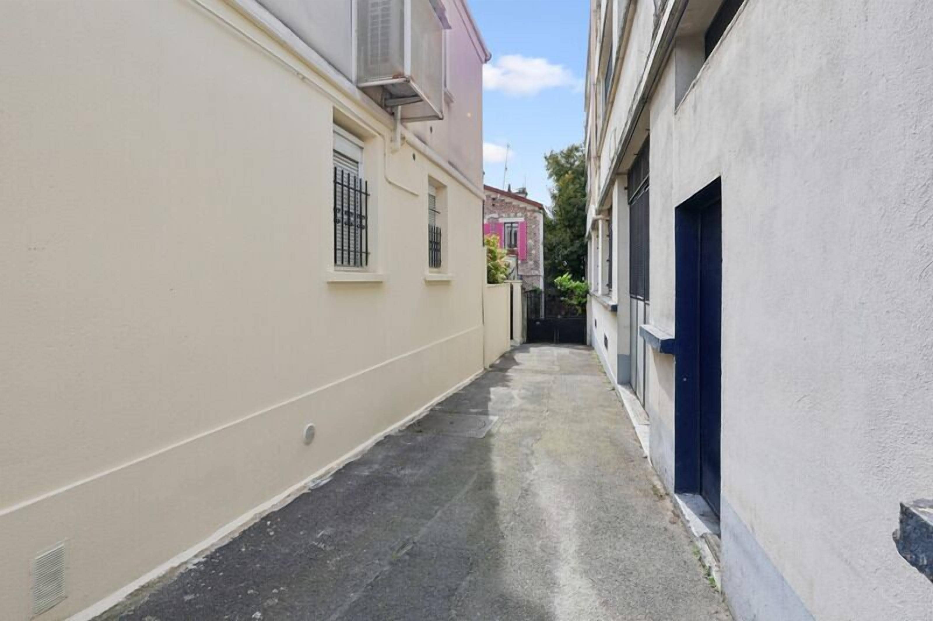 Appartement, salle de bains privée, vue jardin | Divers
