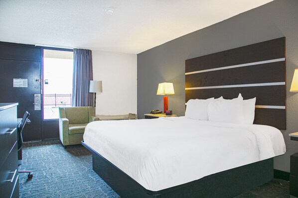 Desk, iron/ironing board, free WiFi, bed sheets