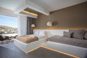 Premium Triple Room | Free WiFi, bed sheets - Lambis Studios & Apartments (Rhodes)