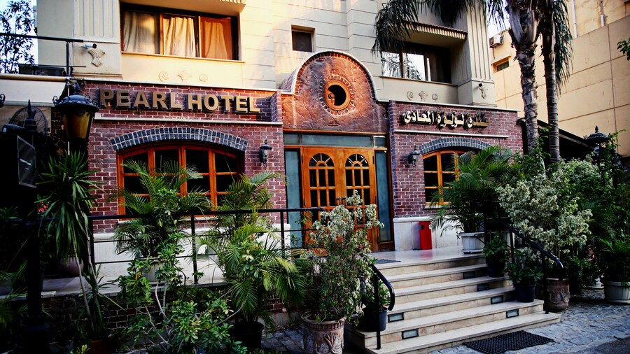 Pearl Hotel