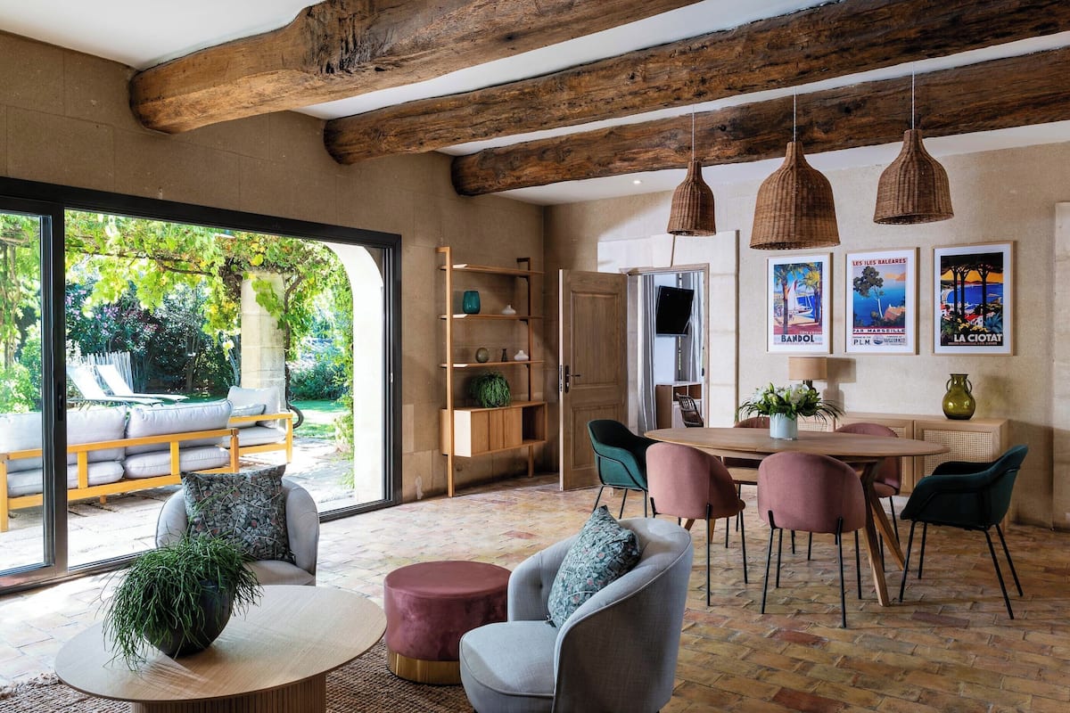 Villa (Le Mas des Soubeyrans) | Select Comfort beds, minibar, in-room safe, individually decorated