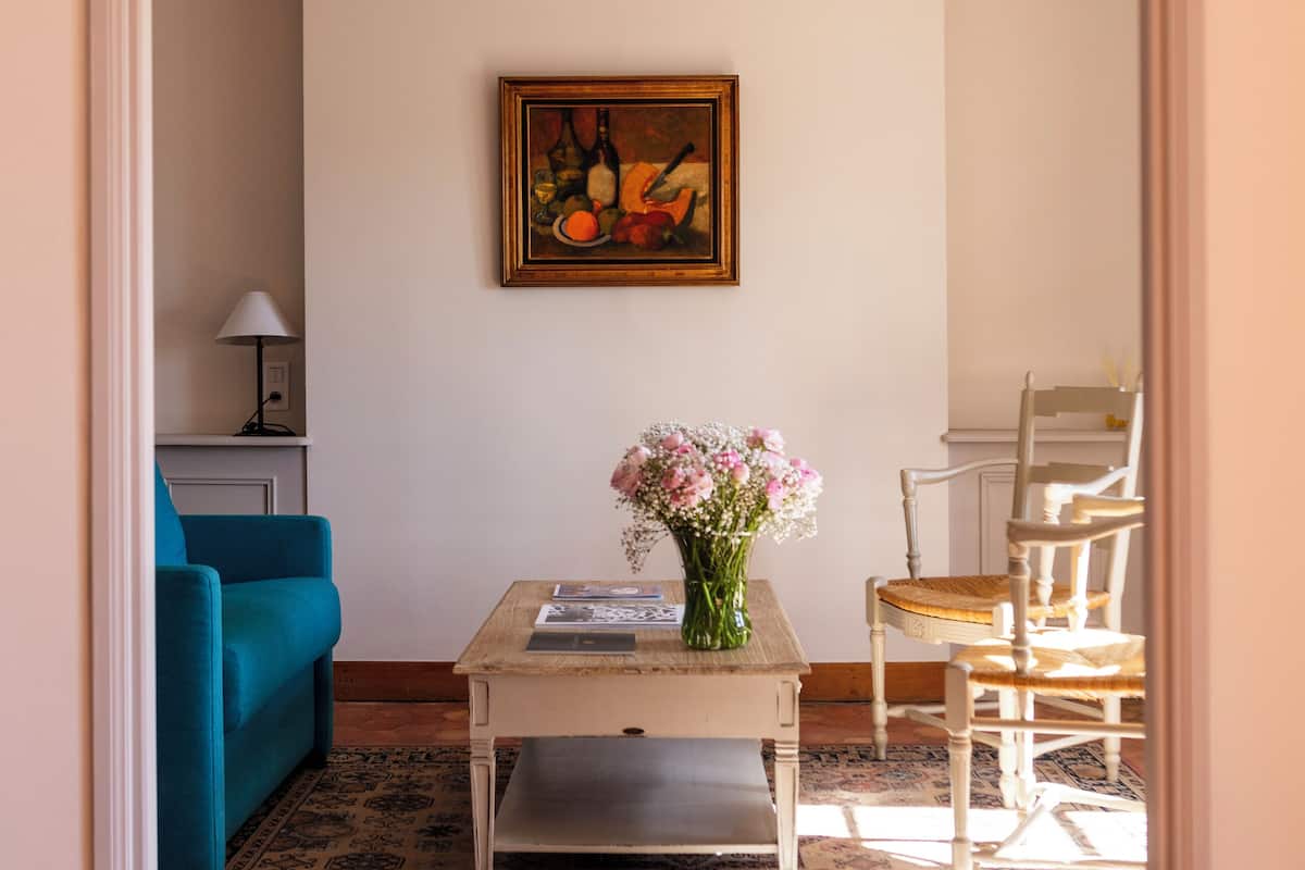 Select Comfort 床墊、迷你吧、房內夾萬、獨特設計