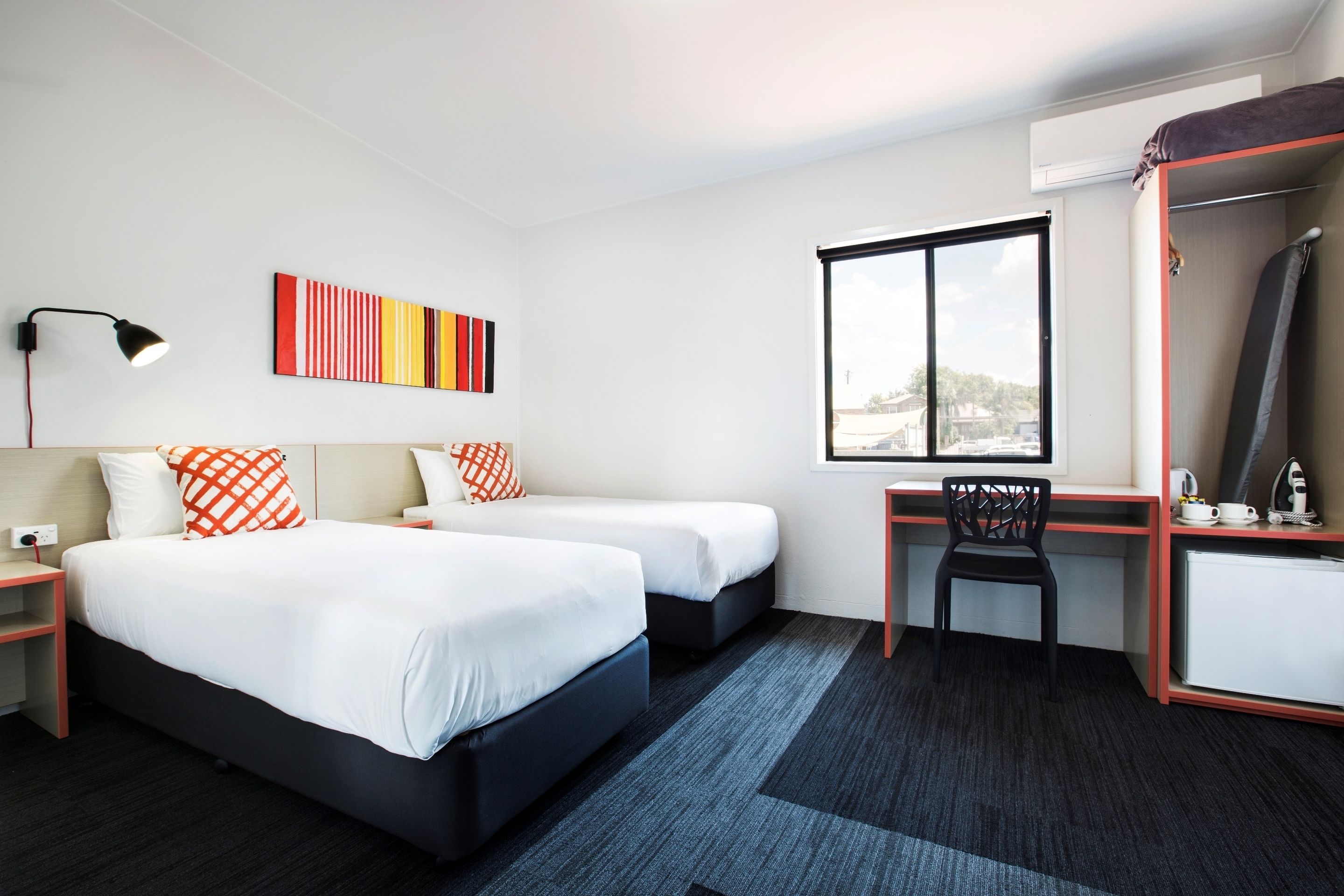 Photo - Villawood Hotel