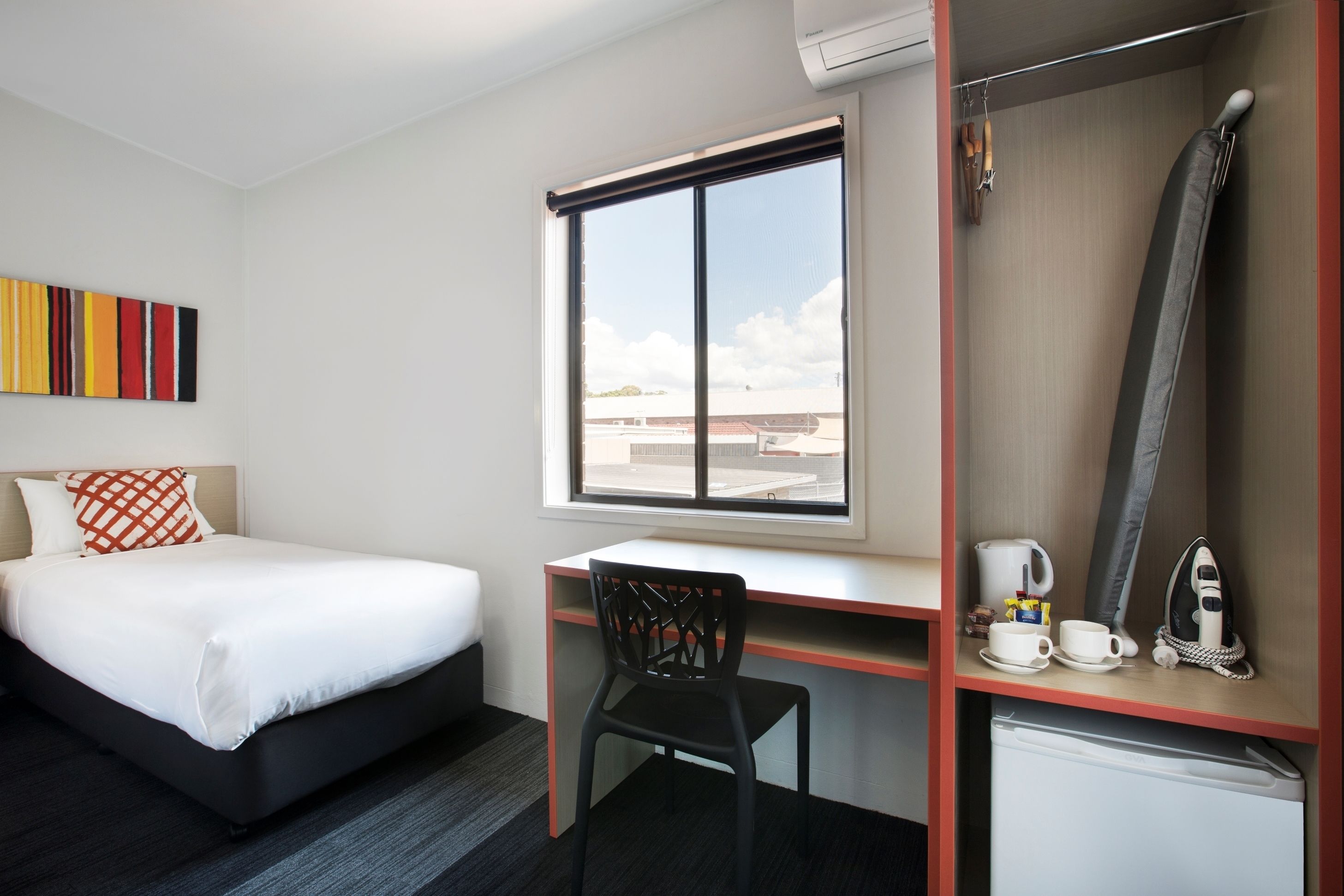 Photo - Villawood Hotel