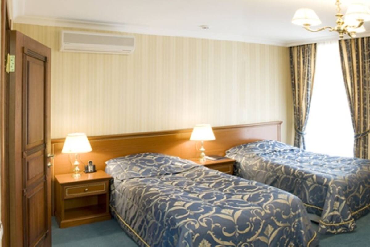Economy Twin Room
