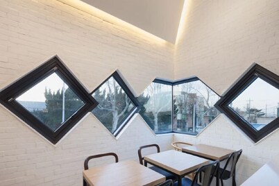 Mir Guesthouse