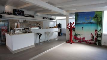 Petit déjeuner buffet compris tous les jours
