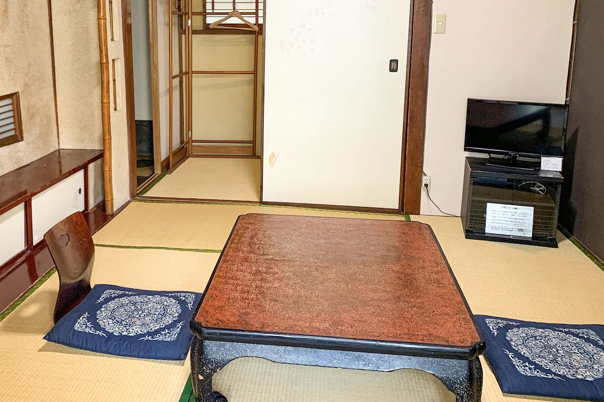 트래디셔널룸, 공용 욕실 (Japanese Style, Standard, A) | 침대 시트