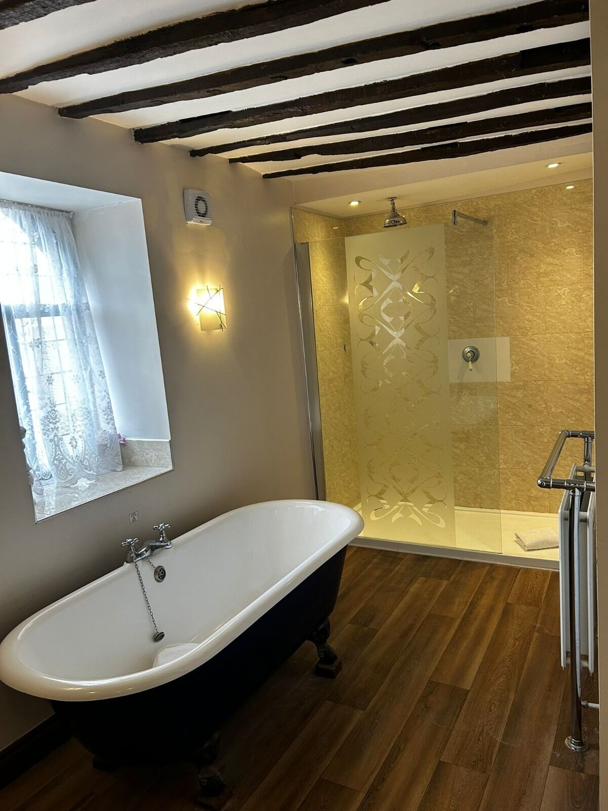 Suite superior, baño en la habitación | Baño