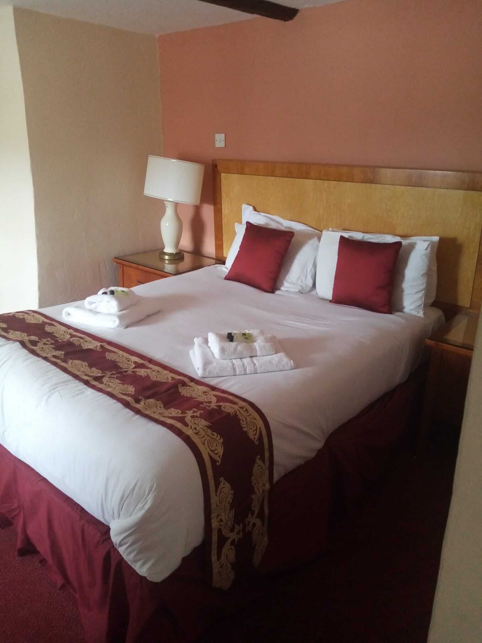 Chambre Double Standard, salle de bains attenante