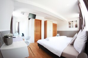 Bureau, Wi-Fi gratuit, draps fournis