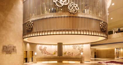 Holiday Inn Chongqing University Town by IHG