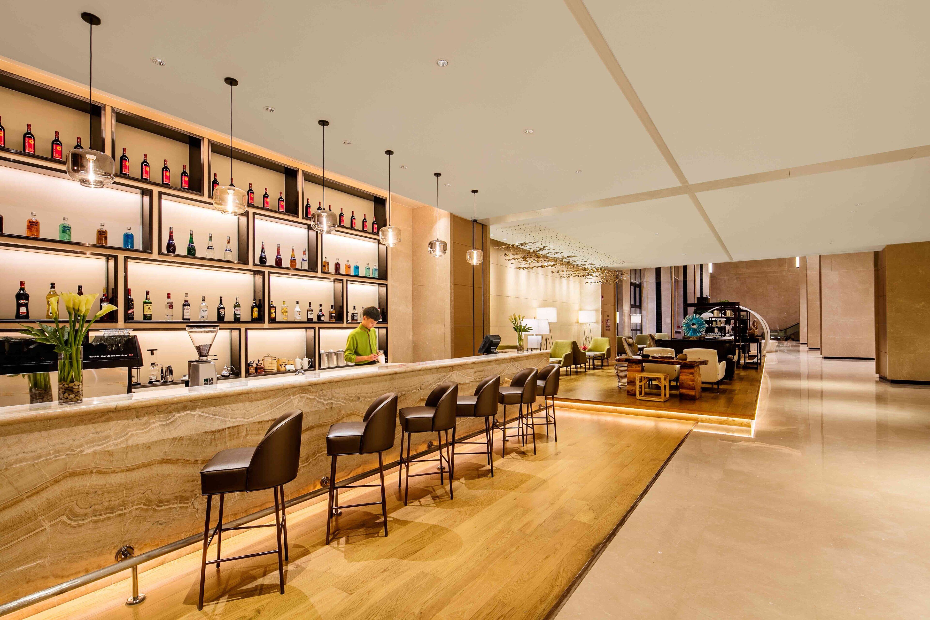Bar (en la propiedad)