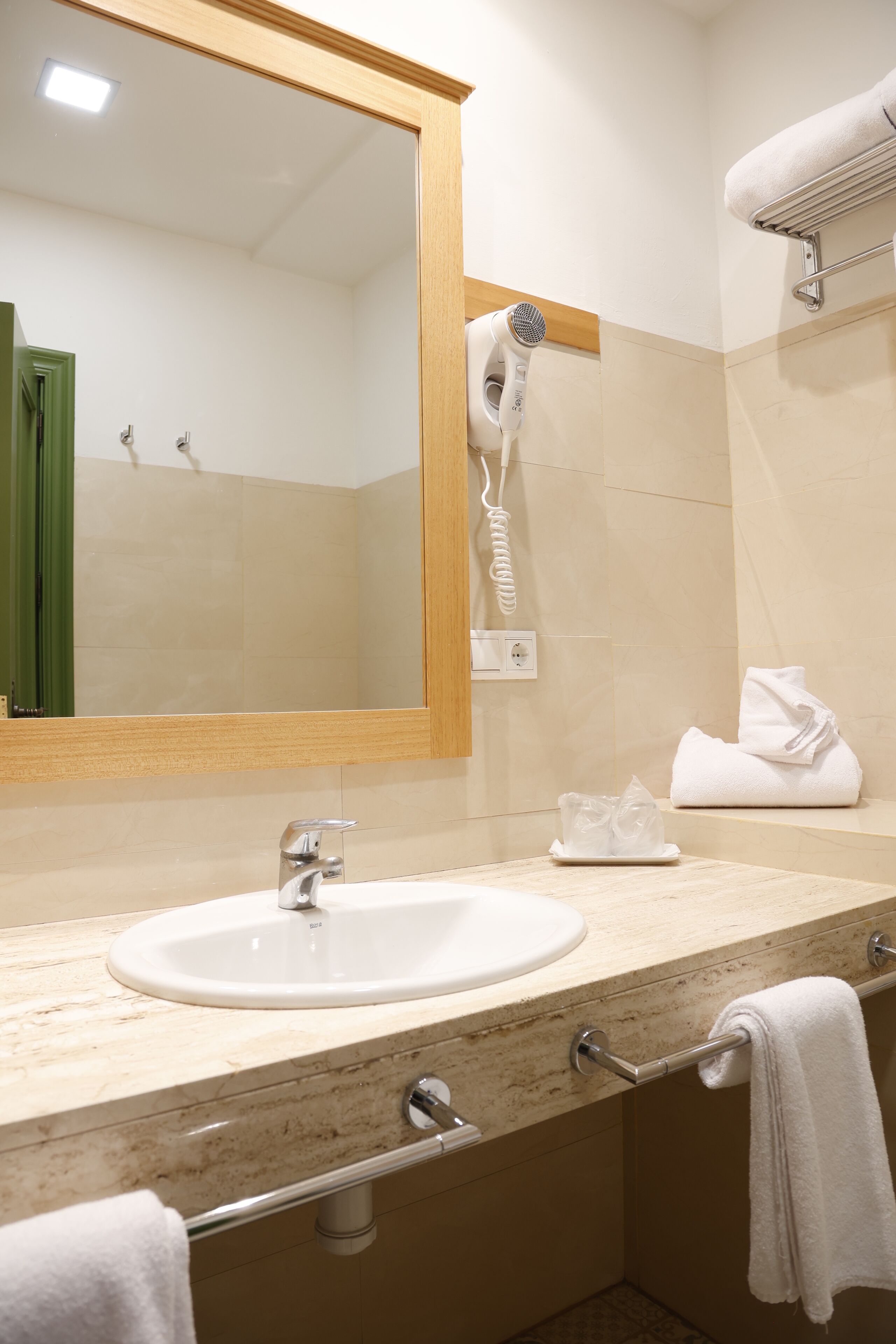 double or twin room | bathroom | free toiletries, hair dryer, towels