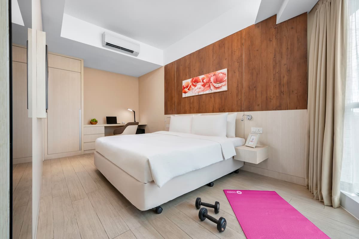2 Schlafzimmer, Zimmersafe, Schreibtisch, laptopgeeigneter Arbeitsplatz