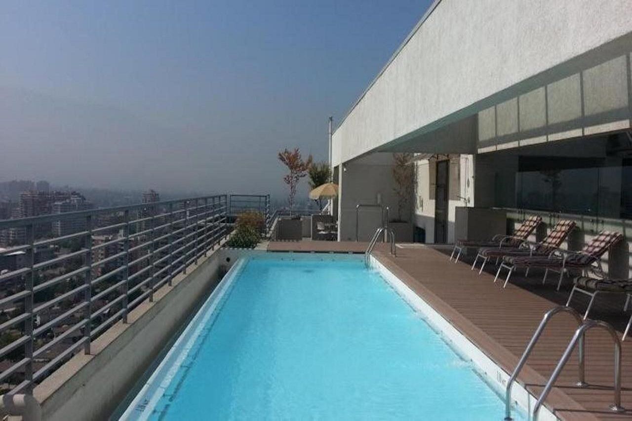 Piscina externa sazonal