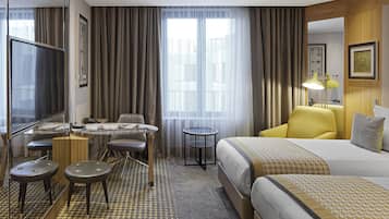 Premium bedding, minibar, in-room safe, desk