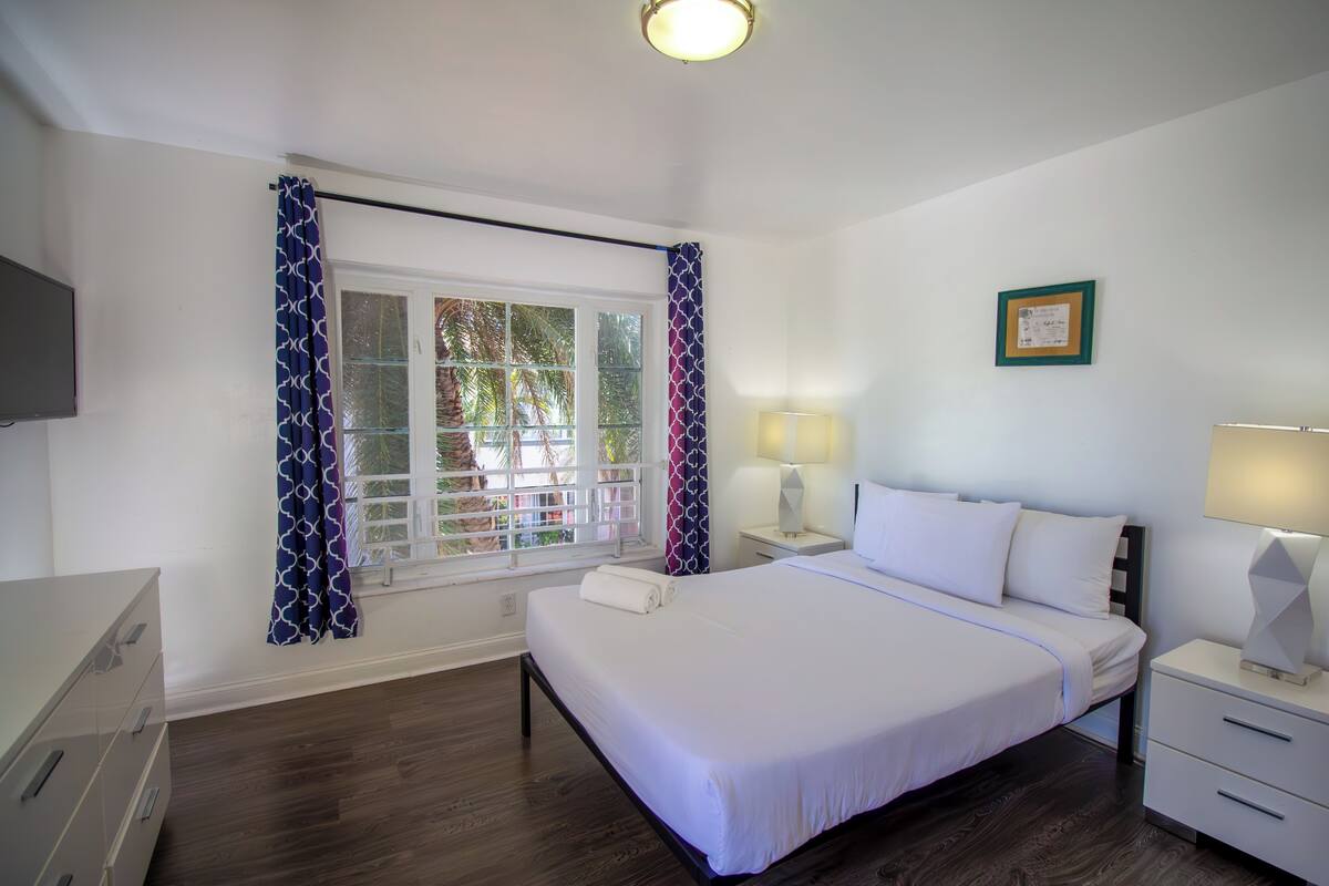 Economy Apartment, 2 Bedrooms | In-room safe, desk, laptop workspace, iron/ironing board