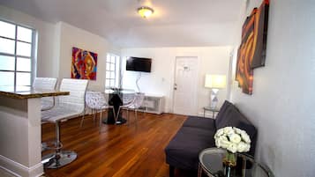 TV de tela plana 32 polegadas com canais a cabo, TV