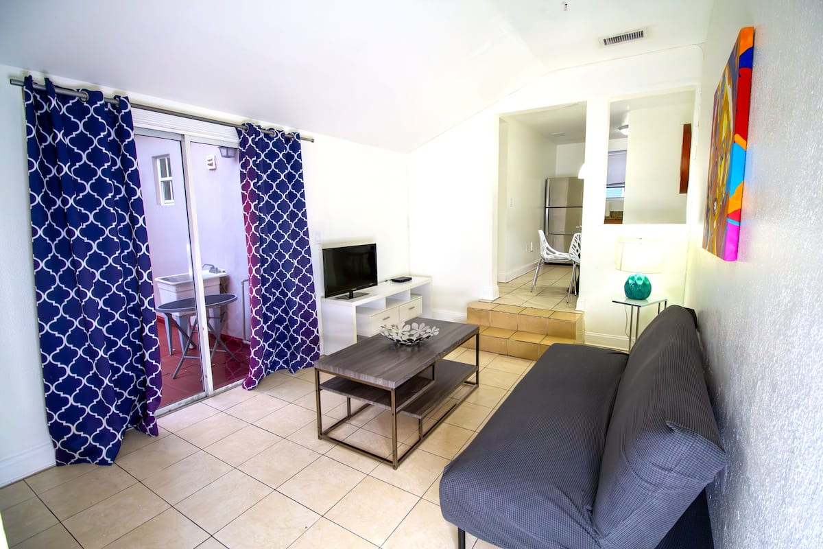 Comfort Apartment, 2 Bedrooms | Living area | 32-inch flat-screen TV with cable channels, TV