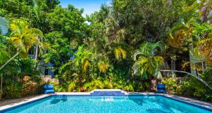 L'Etoile Apartments Part of the Oasis Casita Collection