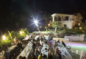 Área externa para banquete