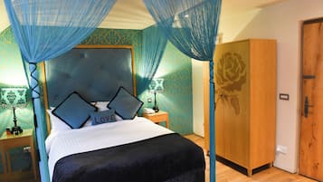 Két bảo mật tại phòng, trang trí khác biệt