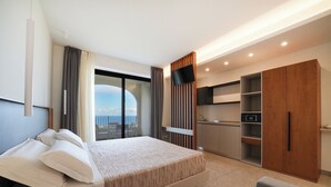 Habitación superior, vista al mar, en edificio contiguo
