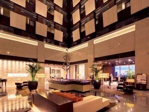 Lobby - Hotel Metropolitan Tokyo Marunouchi (Tokyo)