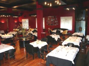 Restaurant - Excelsior Inn (Asunción)