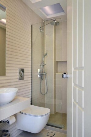 Bathroom - Papadakis Apartments (Apokoronas)