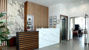 Unclassified image, 4 of 11, button - Ylli I Detit Hotel (Durres)
