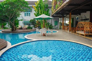 Outdoor pool - Patra Jasa Bandung (Bandung)