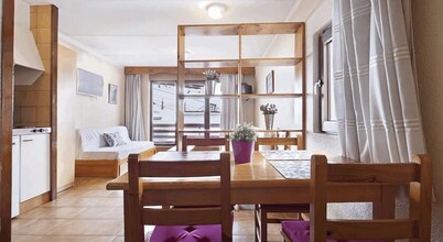 LCB Apartaments Pie de Pistas