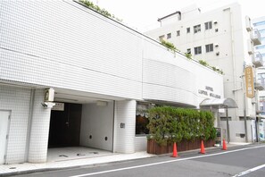 Unclassified image, 2 of 61, button - Listel Shinjuku (Tokyo)