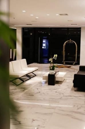 Lobby - Royal Savassi Boutique Hotel (Belo Horizonte)