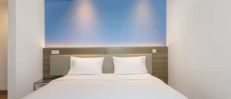 In-room safe, desk, free WiFi, bed sheets