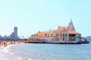 Beach - Monterey LA Soeur Fukuoka (Fukuoka)