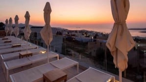 Property grounds - Sunsetview (Paros)