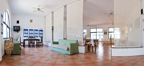Interior - Saint Nicholas Hotel Samos (Samos)