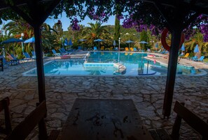 Outdoor pool - Efrosini Village (Kefalonia)