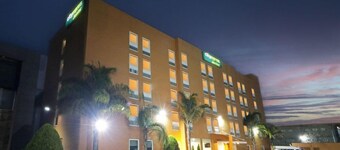 City Express Junior by Marriott Toluca Aeropuerto