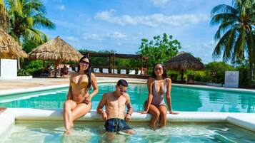 Alberca al aire libre