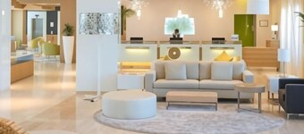 Holiday Inn Muscat Al Seeb