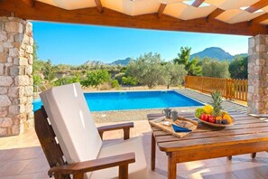 Outdoor pool - Olive Villa (Rhodes)