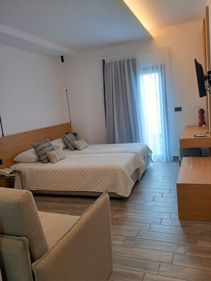 Flat-screen TV - Bianco Hotel (Leros)