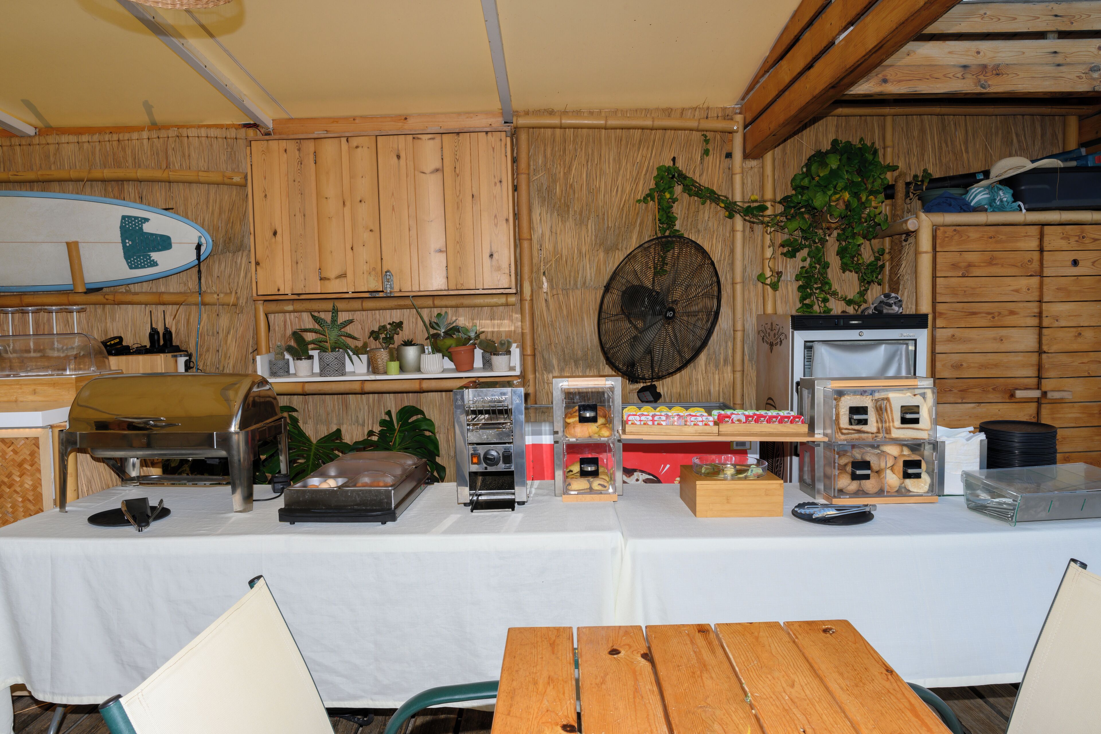 Daily buffet breakfast (EUR 10 per person)