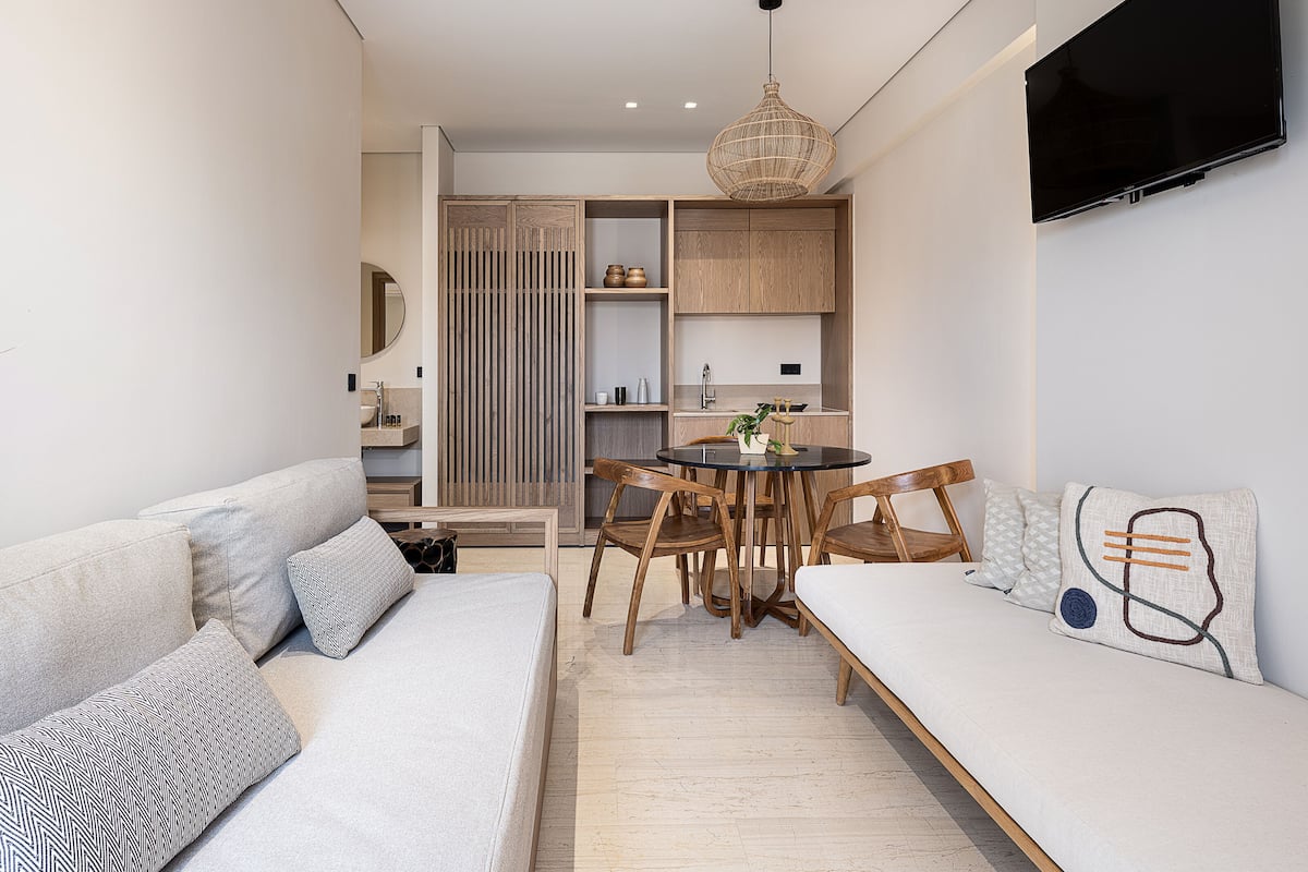 Appartement, 1 chambre, vue partielle sur la mer | Coin séjour