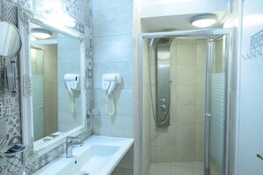 Bathroom - Rouda Bay Beach Hotel (Lefkada)